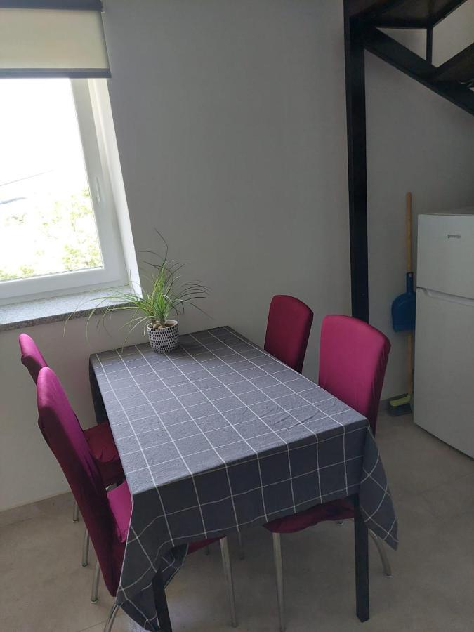 Apartman Sunset Plomin Exterior photo